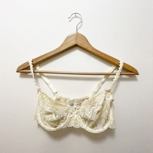 Valisere Lace vintage bra cream size 36 B vintage
